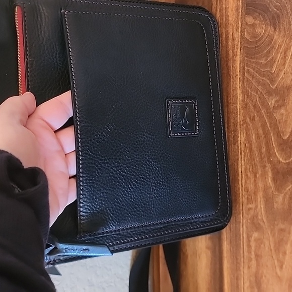 Dooney & Bourke Mallory Crossbody Black NWT HOST PICK - Picture 5 of 10